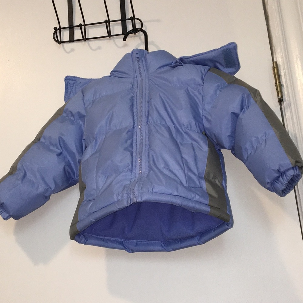 Children’s winter coat with hood